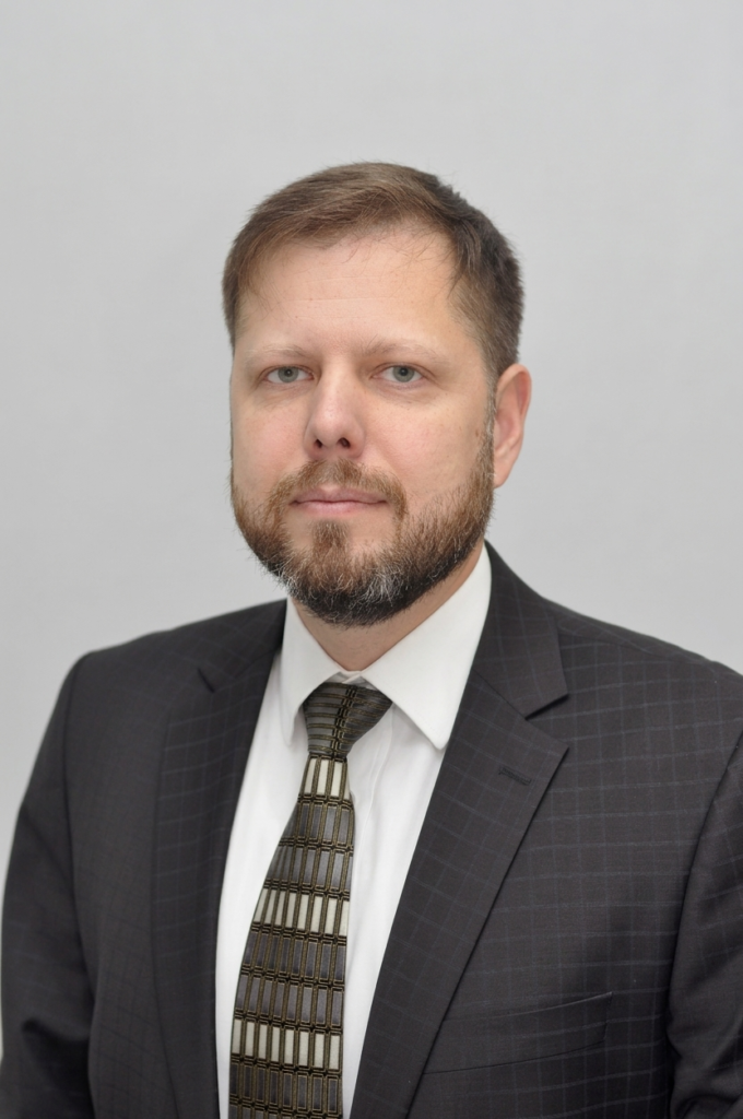 Максим Зіновкін